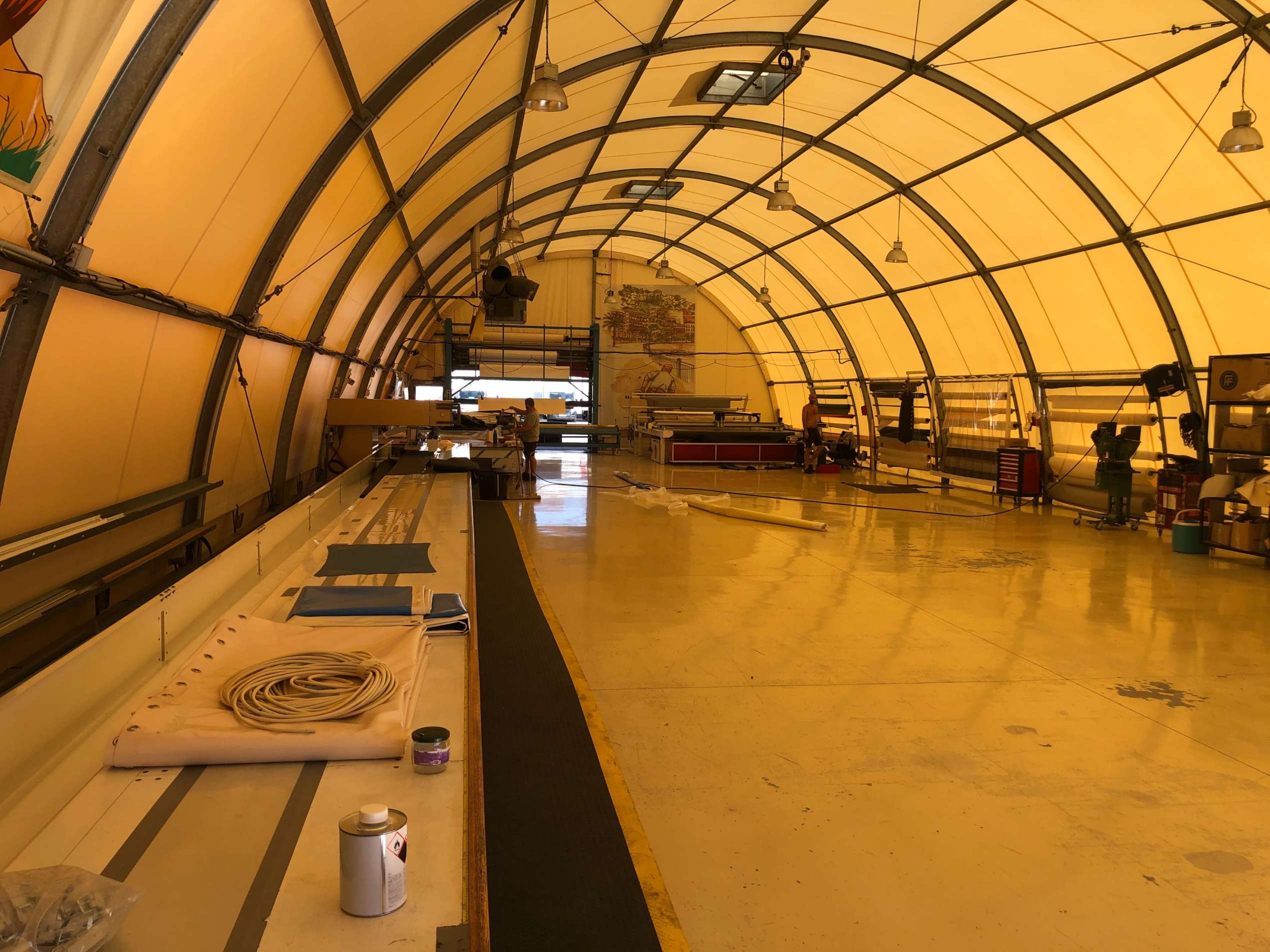 648, 648, Interieur-Baches, Interieur-Baches.jpg, 359394, https://www.carrosserie-valdiserra.fr/wp-content/uploads/2026/02/Interieur-Baches.jpg, https://www.carrosserie-valdiserra.fr/qui-sommes-nous/interieur-baches-3/, , 3, , , interieur-baches-3, inherit, 130, 2026-02-03 09:58:53, 2026-02-03 10:01:15, 0, image/jpeg, image, jpeg, https://www.carrosserie-valdiserra.fr/wp-includes/images/media/default.png, 2540, 1905, Array